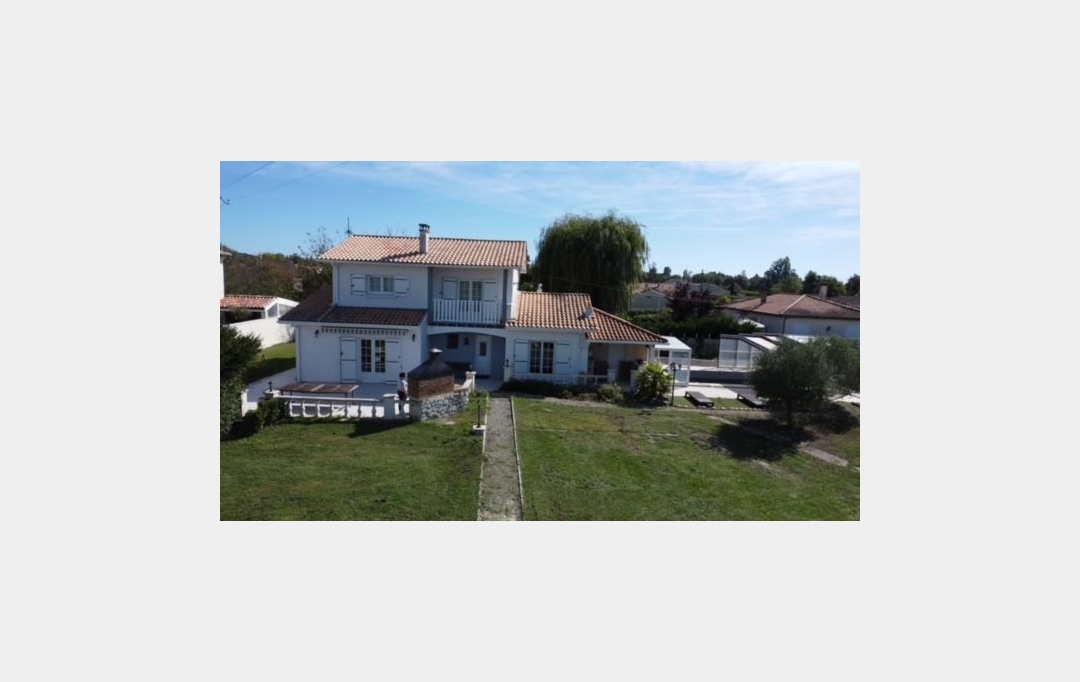 CAP VENDIS : Maison / Villa | LA LANDE-DE-FRONSAC (33240) | 150 m2 | 357 000 € 