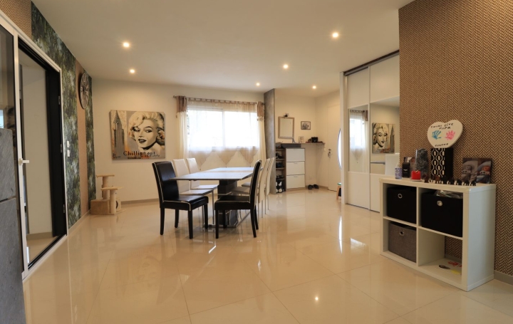  CAP VENDIS Maison / Villa | LA LANDE-DE-FRONSAC (33240) | 130 m2 | 336 000 € 