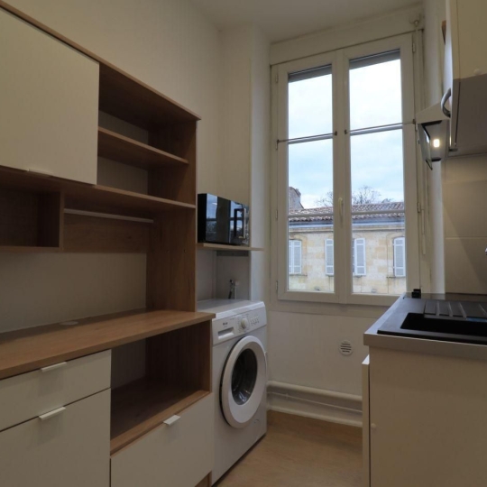  CAP VENDIS : Building | LORMONT (33310) | 106 m2 | 420 000 € 