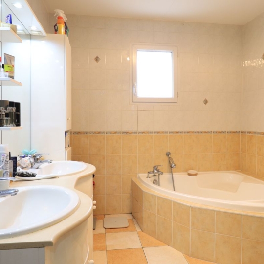  CAP VENDIS : Maison / Villa | SADIRAC (33670) | 137 m2 | 418 400 € 