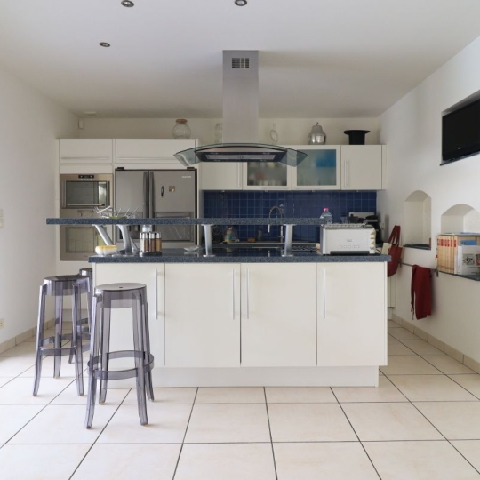  CAP VENDIS : Maison / Villa | PLASSAC (33390) | 246 m2 | 540 800 € 