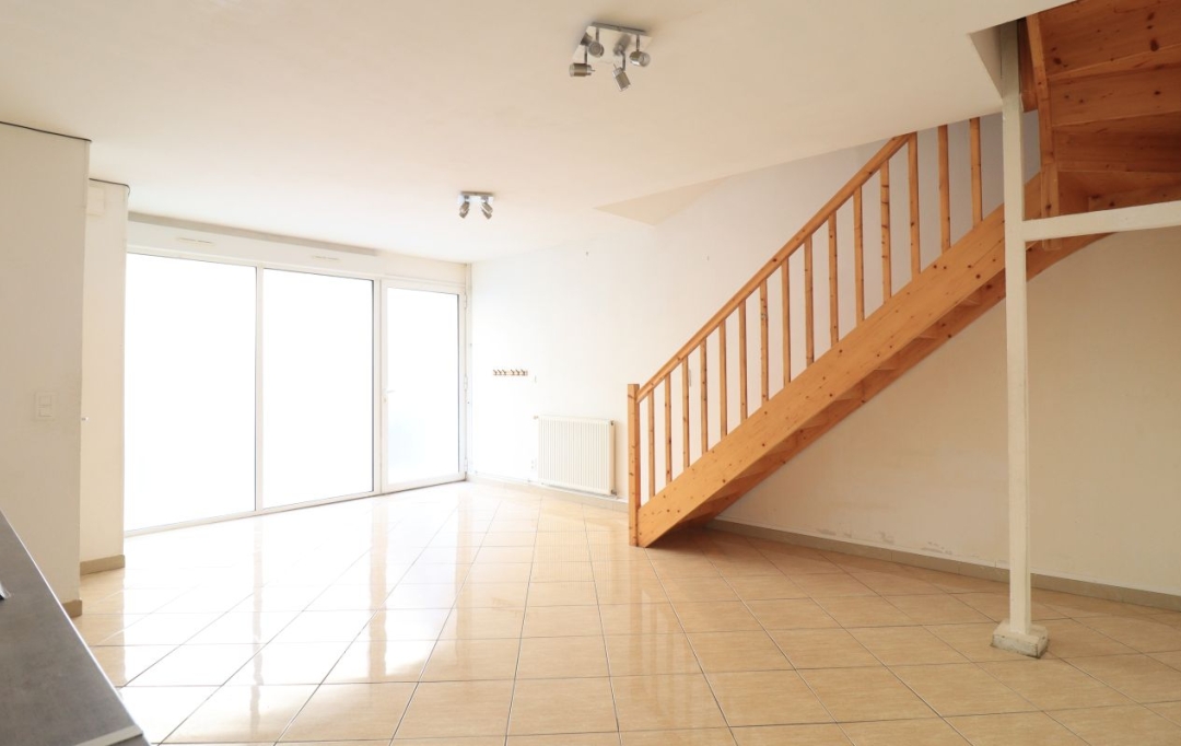 CAP VENDIS : Maison / Villa | BARBEZIEUX-SAINT-HILAIRE (16300) | 59 m2 | 560 € 