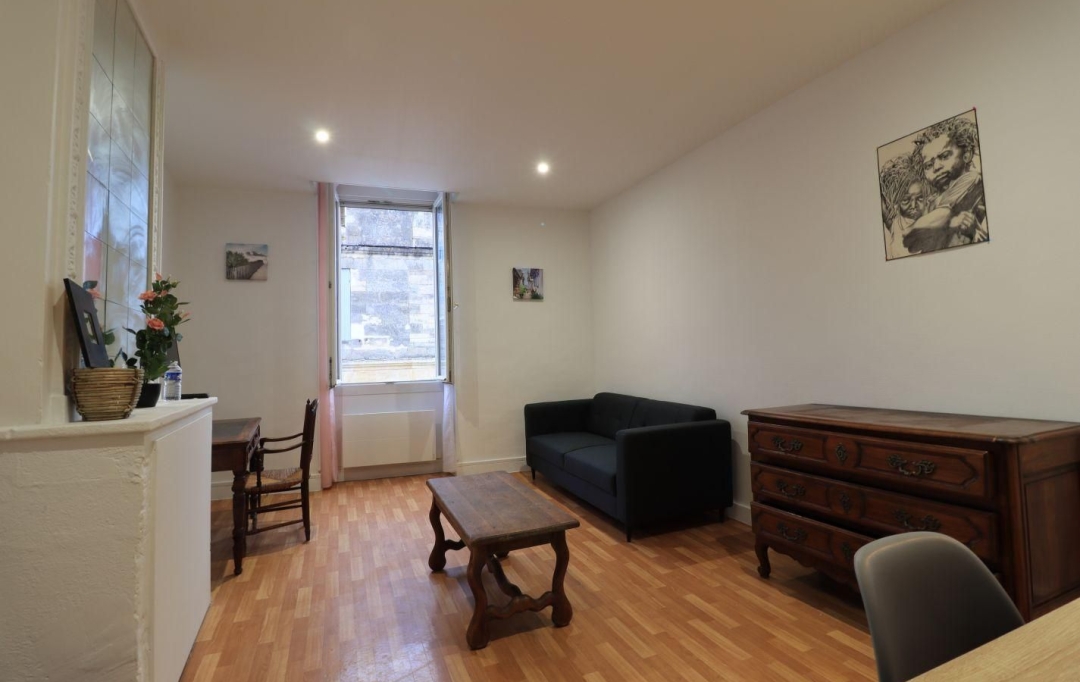 CAP VENDIS : Building | LORMONT (33310) | 106 m2 | 420 000 € 