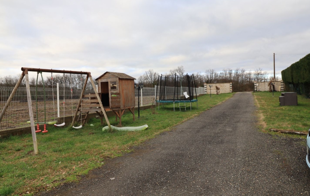 CAP VENDIS : House | LA LANDE-DE-FRONSAC (33240) | 130 m2 | 325 500 € 
