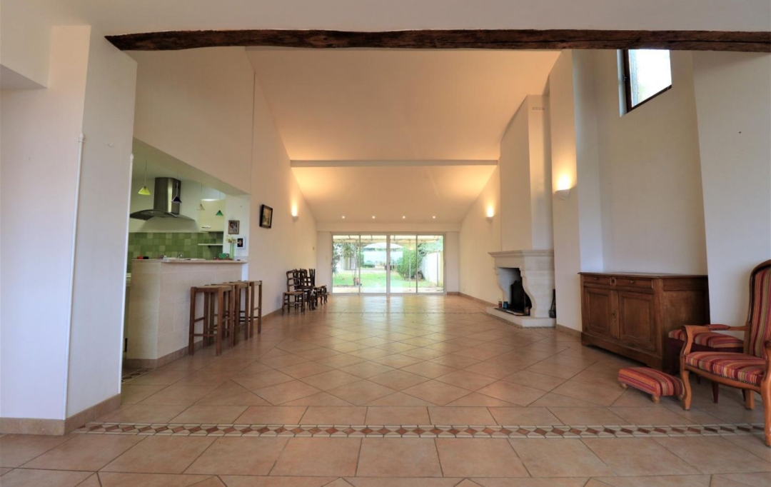 CAP VENDIS : Maison / Villa | BAYON-SUR-GIRONDE (33710) | 229 m2 | 349 907 € 