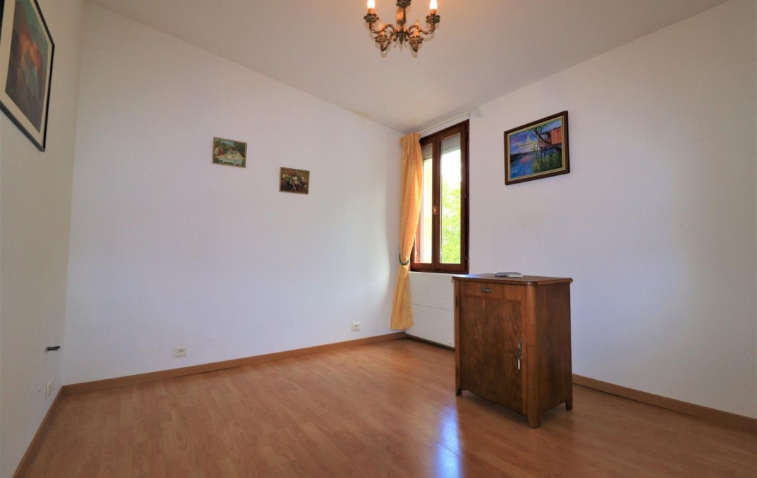 CAP VENDIS : Maison / Villa | BAYON-SUR-GIRONDE (33710) | 229 m2 | 349 907 € 