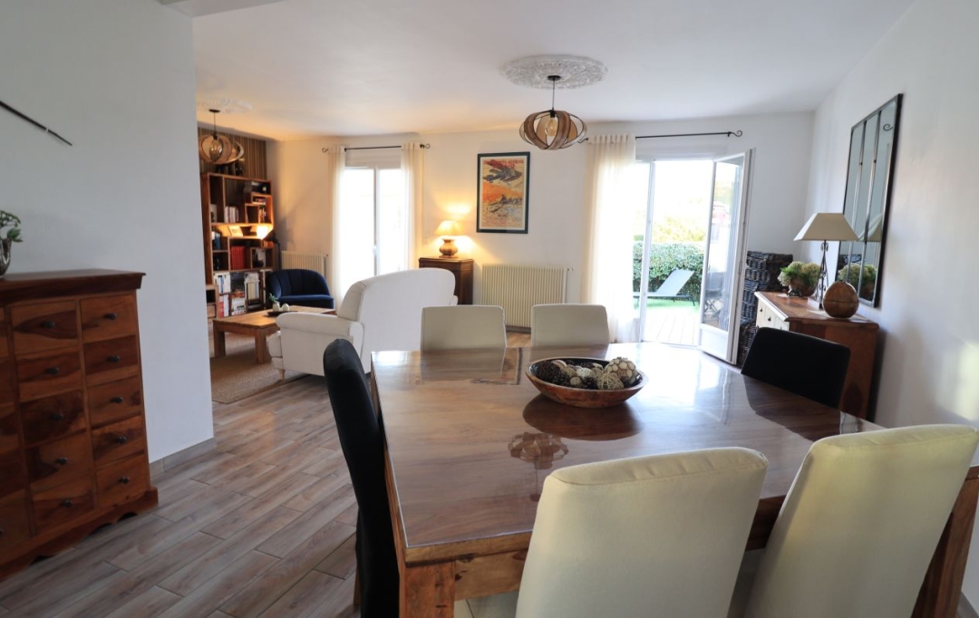 CAP VENDIS : House | LORMONT (33310) | 108 m2 | 370 620 € 