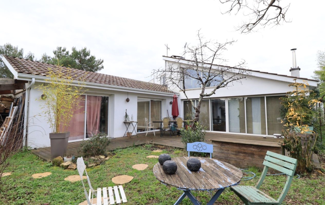 CAP VENDIS : Maison / Villa | VILLENAVE-D'ORNON (33140) | 158 m2 | 572 000 € 