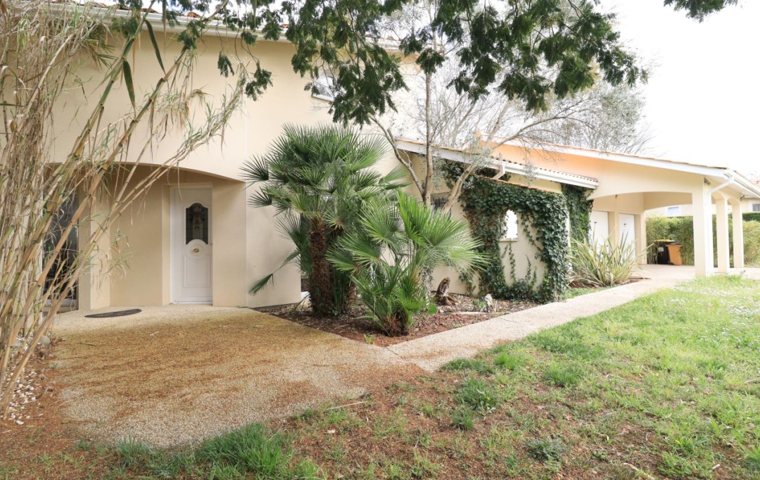 CAP VENDIS : Maison / Villa | PLASSAC (33390) | 246 m2 | 540 800 € 