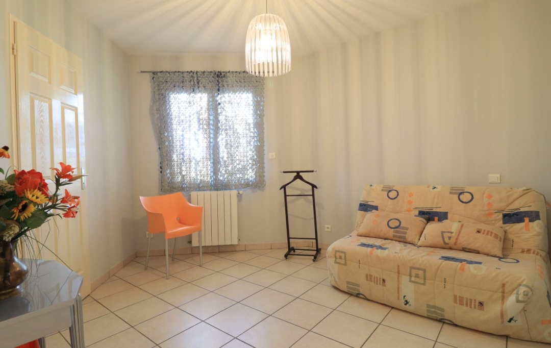 CAP VENDIS : Maison / Villa | PLASSAC (33390) | 246 m2 | 540 800 € 