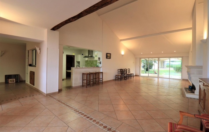  CAP VENDIS Maison / Villa | BAYON-SUR-GIRONDE (33710) | 229 m2 | 349 907 € 
